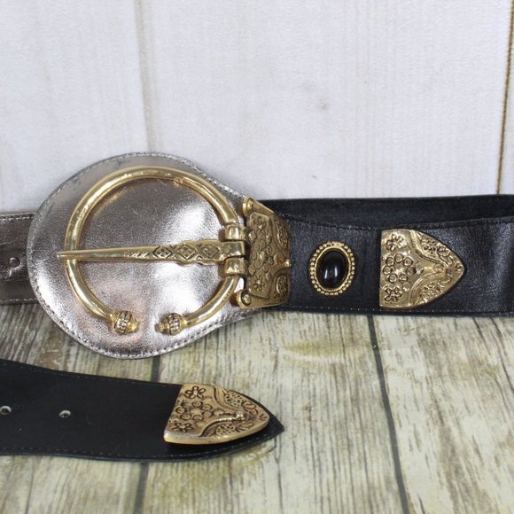 Black Leather Embellished Medallion Unique Adjustable Belt - Picture 2 of 9
